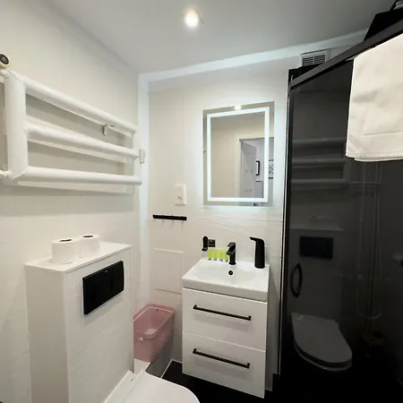 Osiedle Przyjazni Comfort By Bookinghost Appartement Poznań