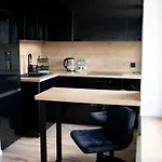 شقة Osiedle Przyjazni Comfort By Bookinghost بوزنان